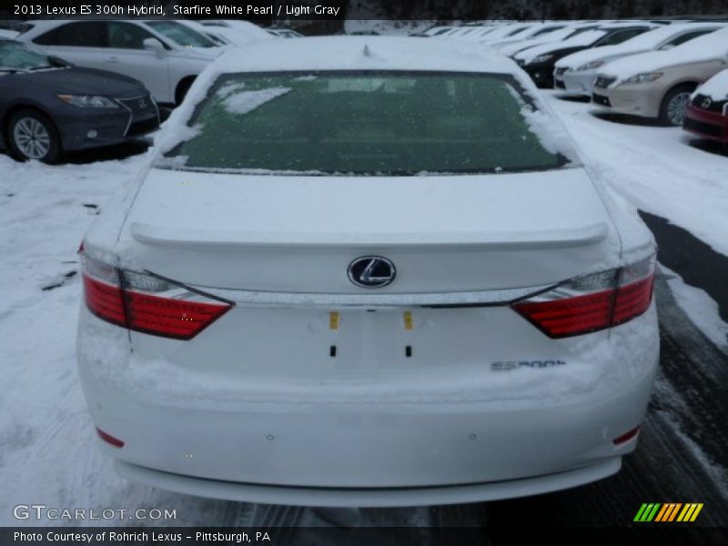 Starfire White Pearl / Light Gray 2013 Lexus ES 300h Hybrid