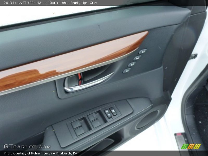Starfire White Pearl / Light Gray 2013 Lexus ES 300h Hybrid