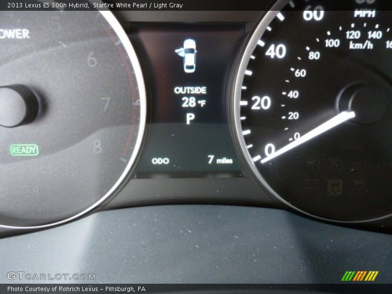 Starfire White Pearl / Light Gray 2013 Lexus ES 300h Hybrid