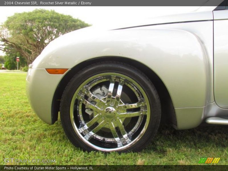  2004 SSR  Wheel