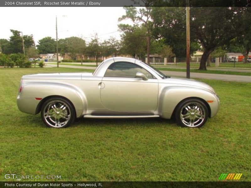 Ricochet Silver Metallic / Ebony 2004 Chevrolet SSR