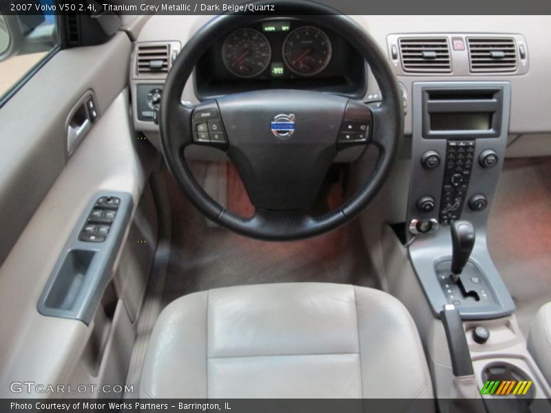 Titanium Grey Metallic / Dark Beige/Quartz 2007 Volvo V50 2.4i