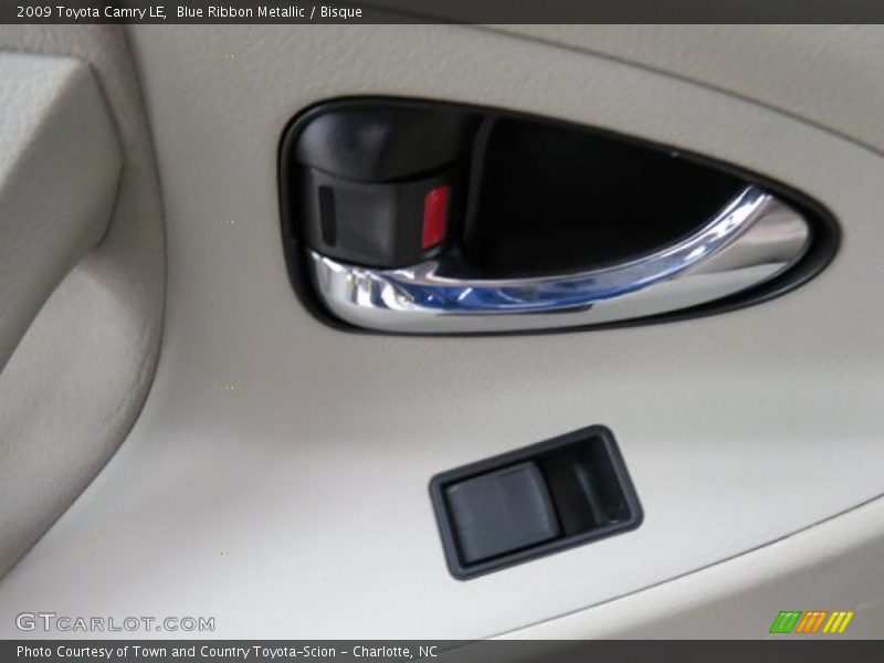 Blue Ribbon Metallic / Bisque 2009 Toyota Camry LE