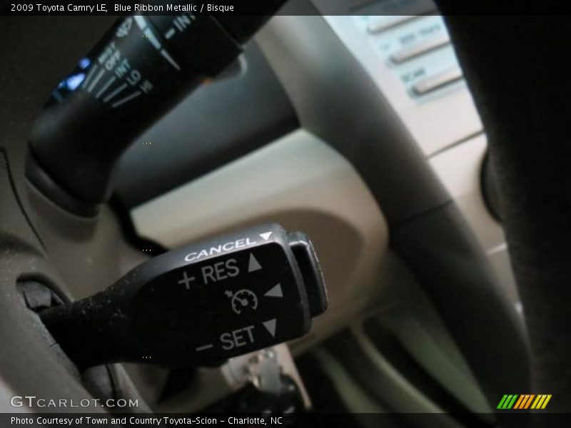 Blue Ribbon Metallic / Bisque 2009 Toyota Camry LE