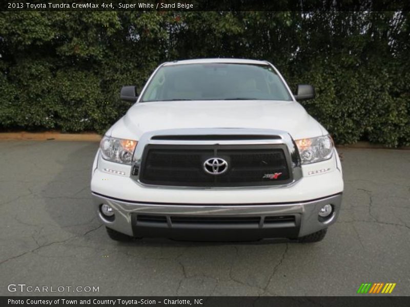 Super White / Sand Beige 2013 Toyota Tundra CrewMax 4x4