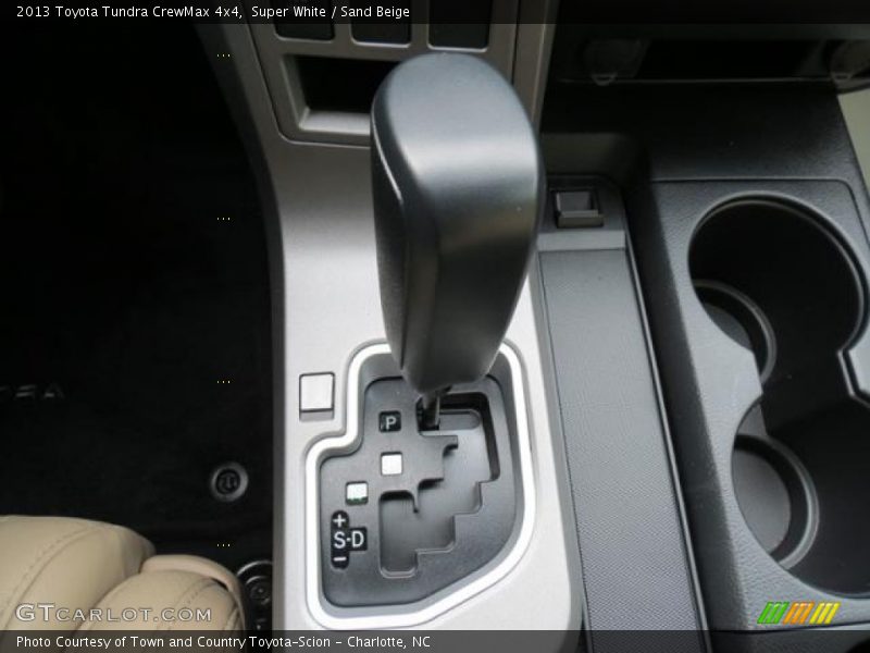 Super White / Sand Beige 2013 Toyota Tundra CrewMax 4x4