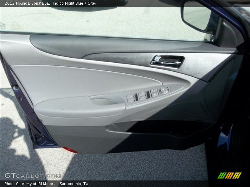Indigo Night Blue / Gray 2013 Hyundai Sonata SE