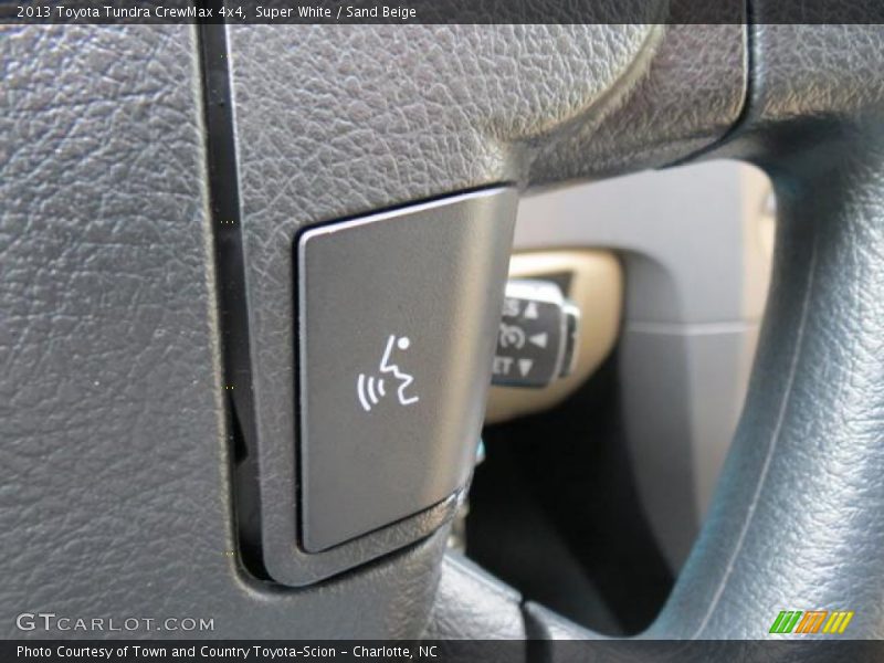 Super White / Sand Beige 2013 Toyota Tundra CrewMax 4x4