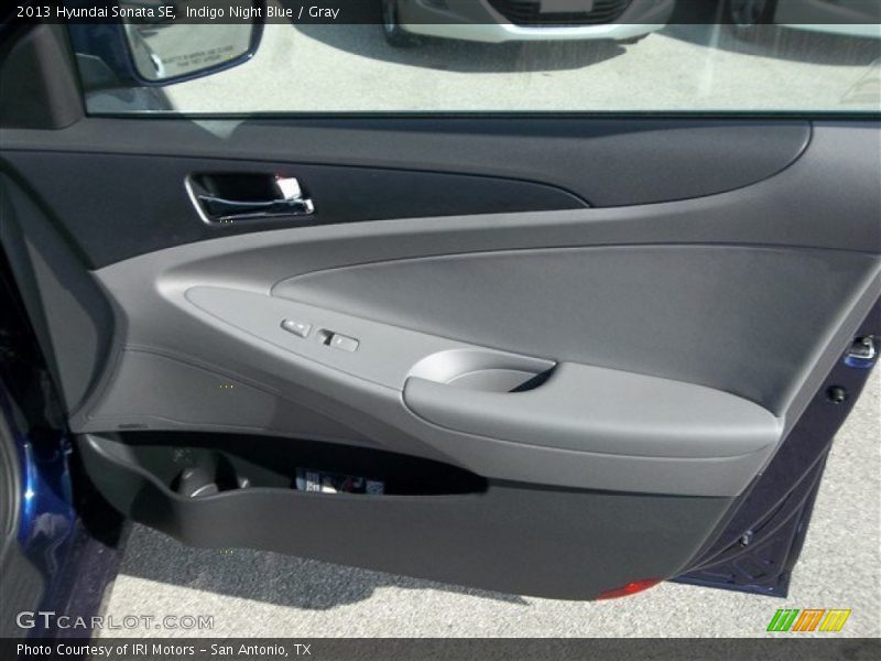 Indigo Night Blue / Gray 2013 Hyundai Sonata SE