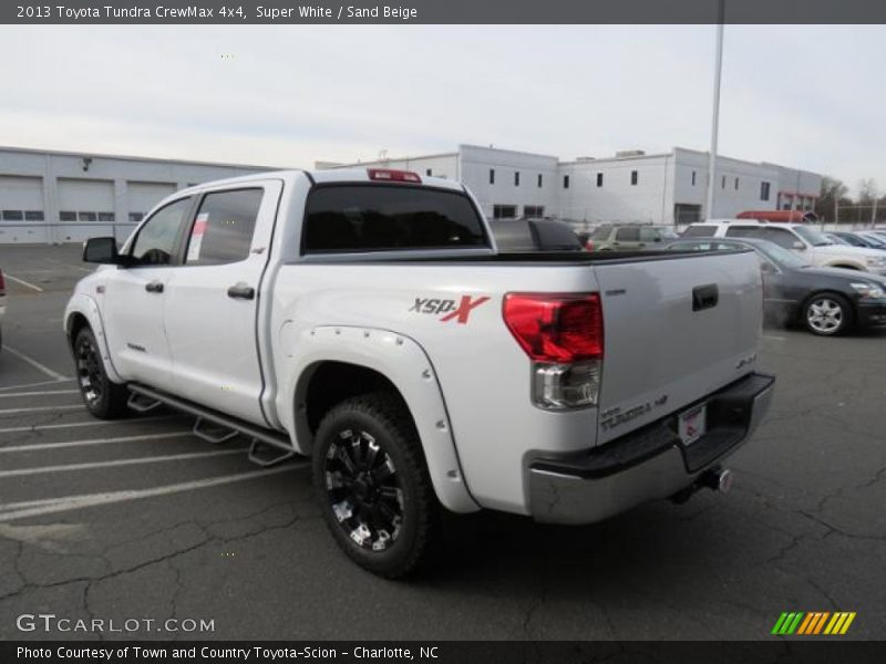 Super White / Sand Beige 2013 Toyota Tundra CrewMax 4x4