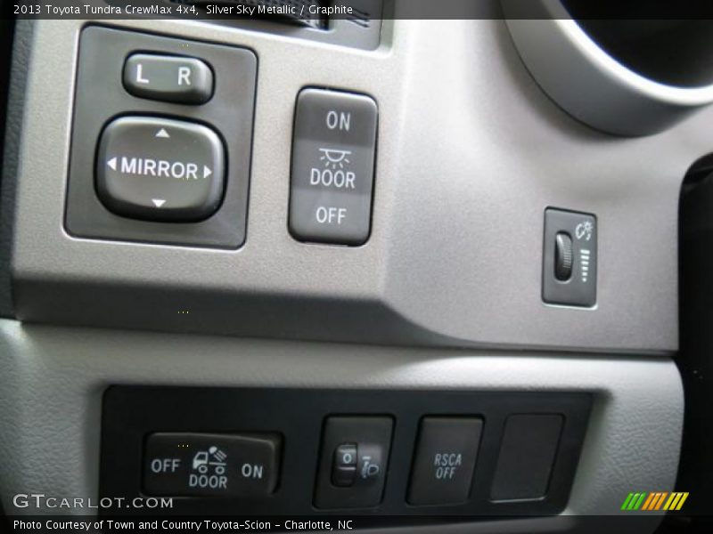 Silver Sky Metallic / Graphite 2013 Toyota Tundra CrewMax 4x4