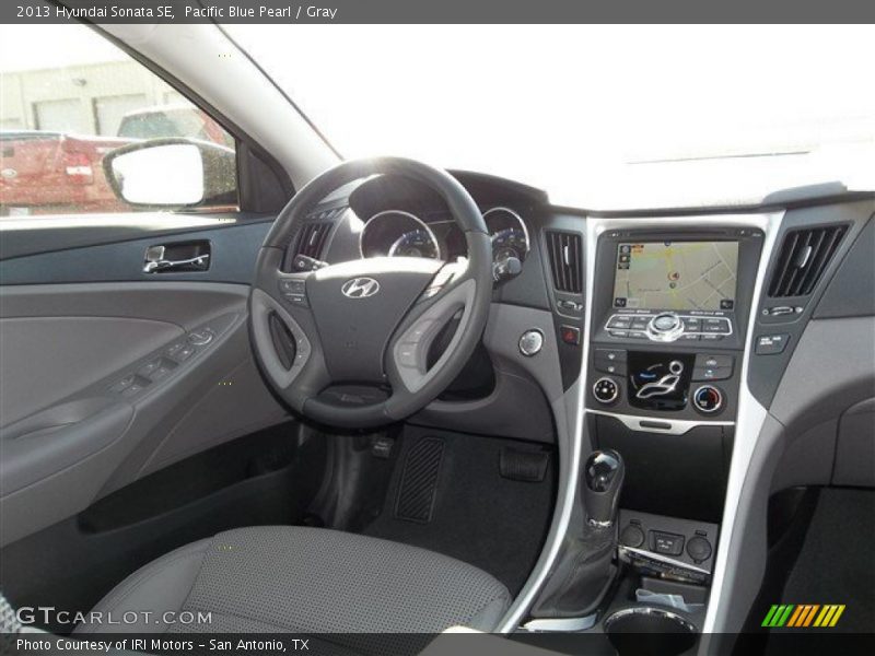 Pacific Blue Pearl / Gray 2013 Hyundai Sonata SE