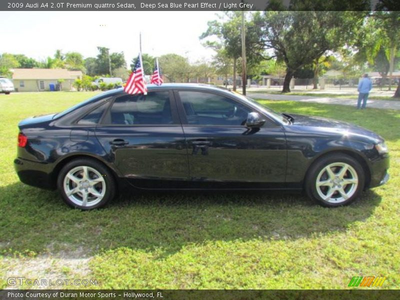 Deep Sea Blue Pearl Effect / Light Grey 2009 Audi A4 2.0T Premium quattro Sedan