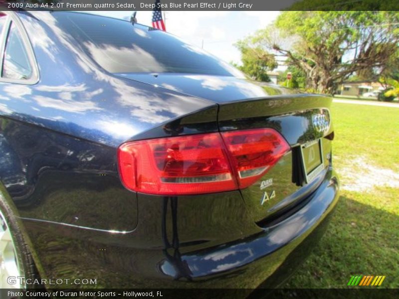 Deep Sea Blue Pearl Effect / Light Grey 2009 Audi A4 2.0T Premium quattro Sedan