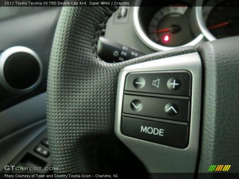 Super White / Graphite 2013 Toyota Tacoma V6 TRD Double Cab 4x4