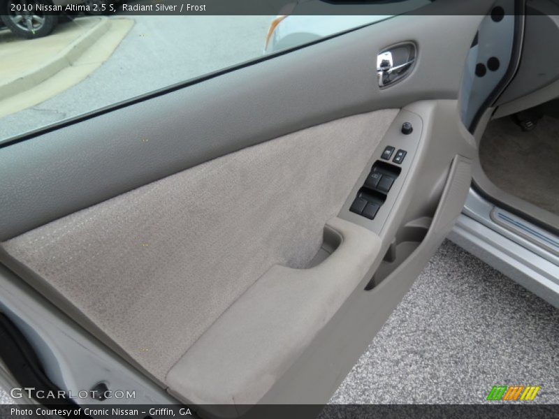 Radiant Silver / Frost 2010 Nissan Altima 2.5 S