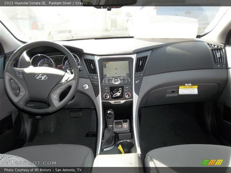 Radiant Silver / Gray 2013 Hyundai Sonata SE