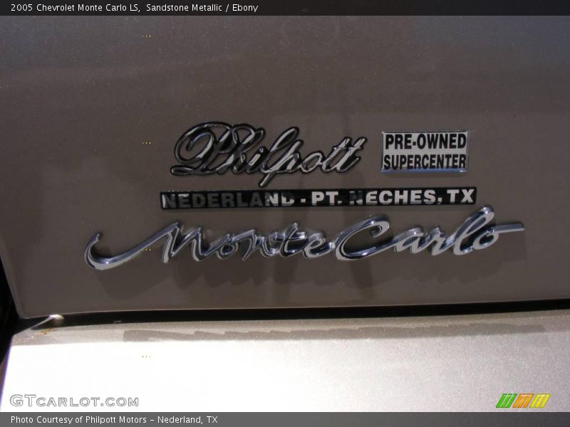 Sandstone Metallic / Ebony 2005 Chevrolet Monte Carlo LS
