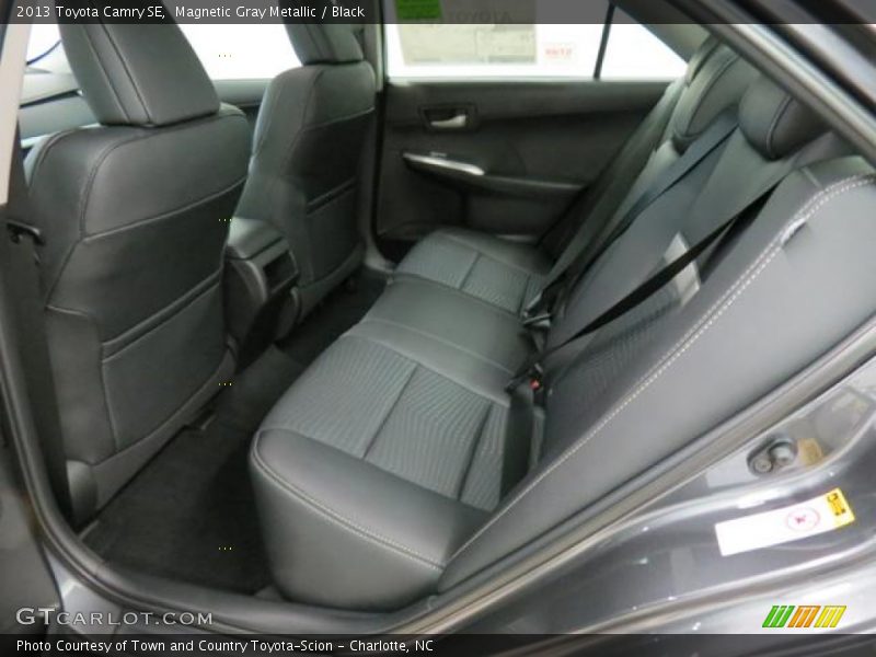 Magnetic Gray Metallic / Black 2013 Toyota Camry SE
