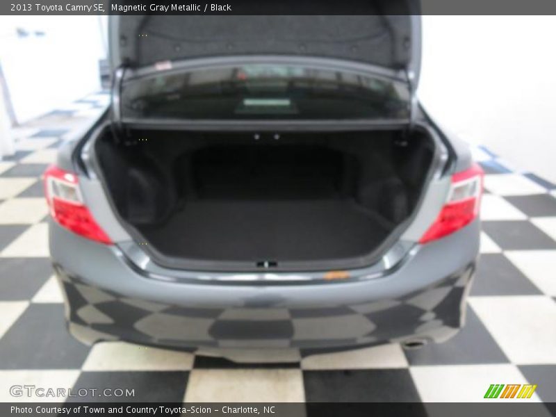 Magnetic Gray Metallic / Black 2013 Toyota Camry SE