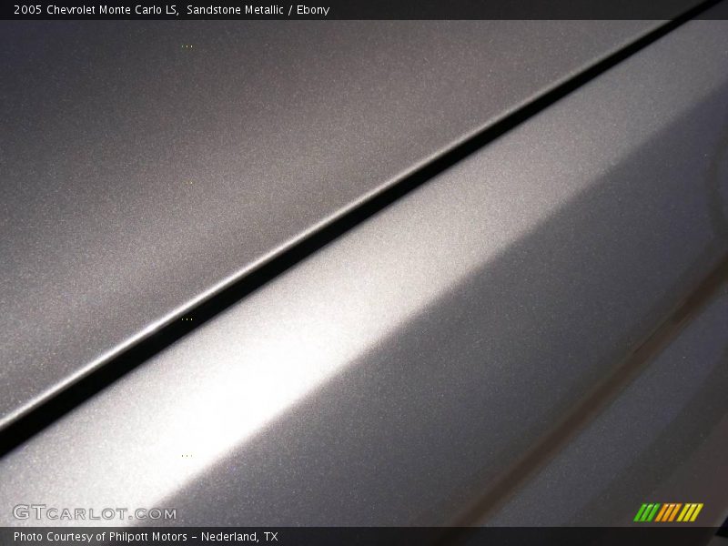 Sandstone Metallic / Ebony 2005 Chevrolet Monte Carlo LS