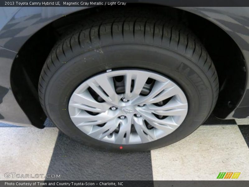 Magnetic Gray Metallic / Light Gray 2013 Toyota Camry Hybrid LE