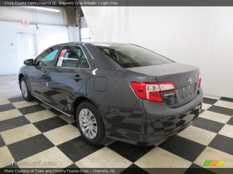 Magnetic Gray Metallic / Light Gray 2013 Toyota Camry Hybrid LE