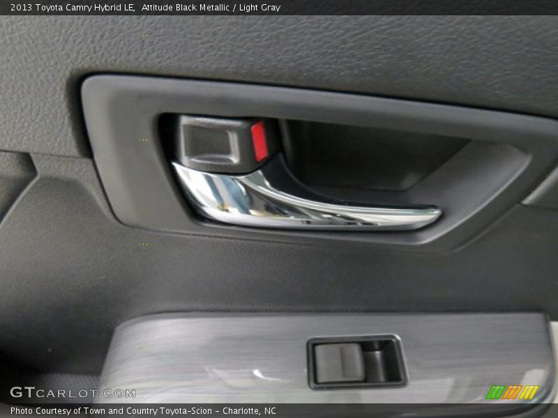 Attitude Black Metallic / Light Gray 2013 Toyota Camry Hybrid LE