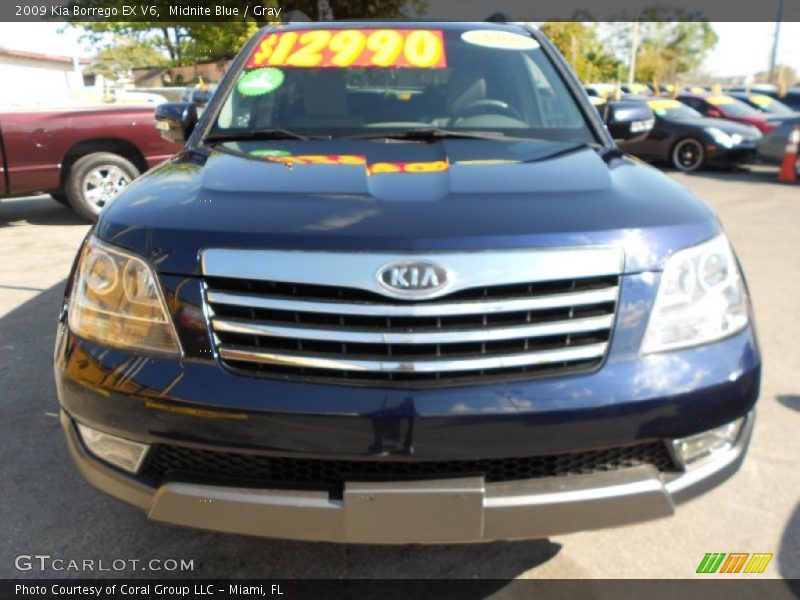 Midnite Blue / Gray 2009 Kia Borrego EX V6
