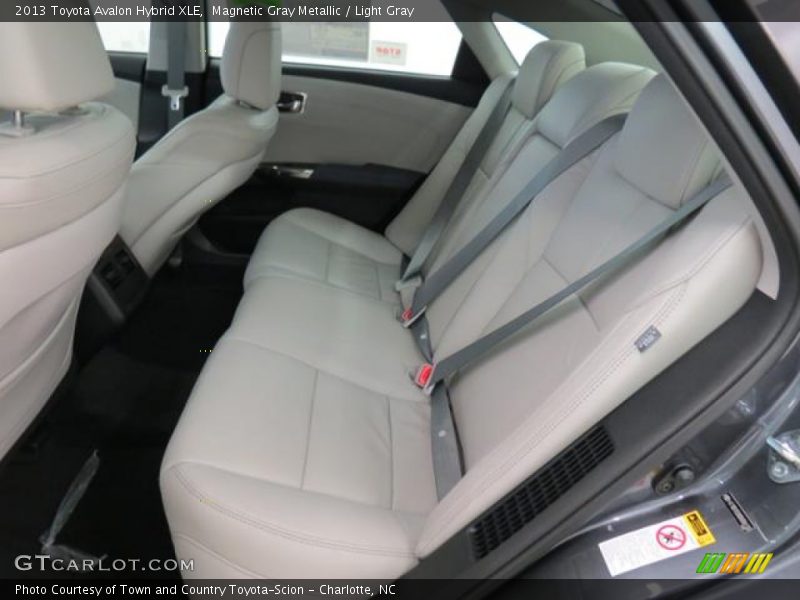 Magnetic Gray Metallic / Light Gray 2013 Toyota Avalon Hybrid XLE
