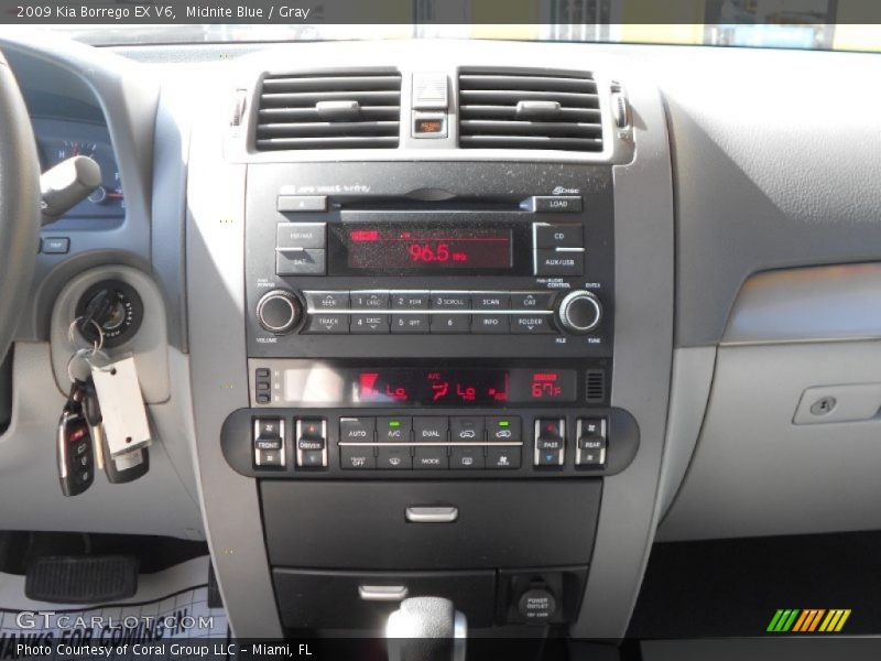 Controls of 2009 Borrego EX V6