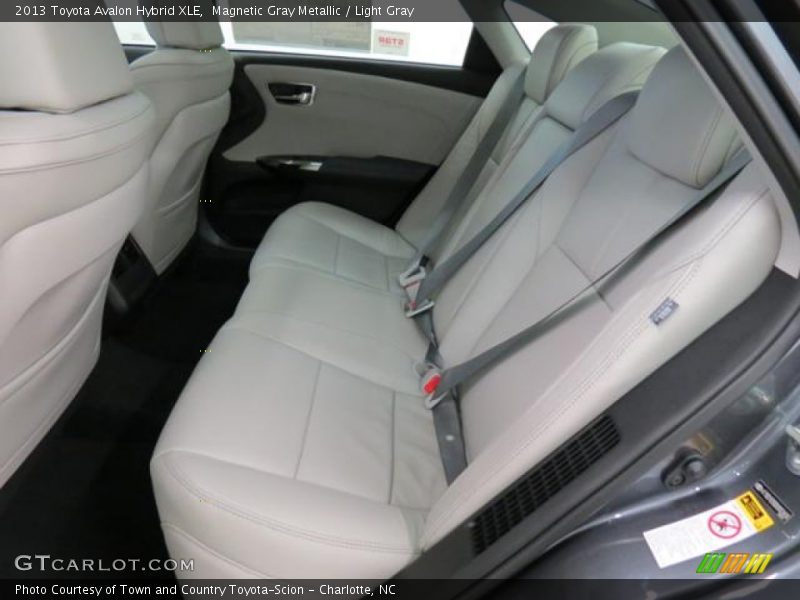 Magnetic Gray Metallic / Light Gray 2013 Toyota Avalon Hybrid XLE