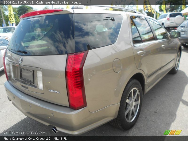 Cashmere Metallic / Light Neutral 2004 Cadillac SRX V8