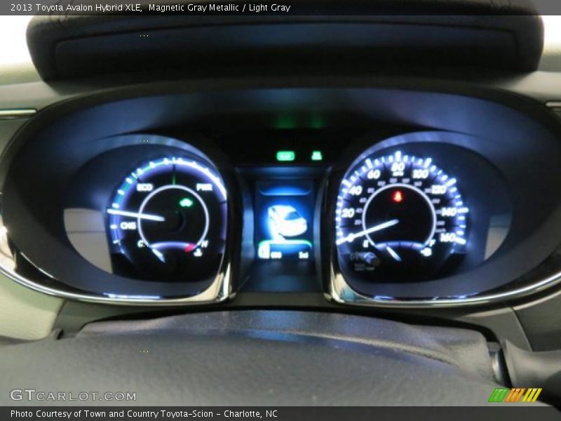 Magnetic Gray Metallic / Light Gray 2013 Toyota Avalon Hybrid XLE