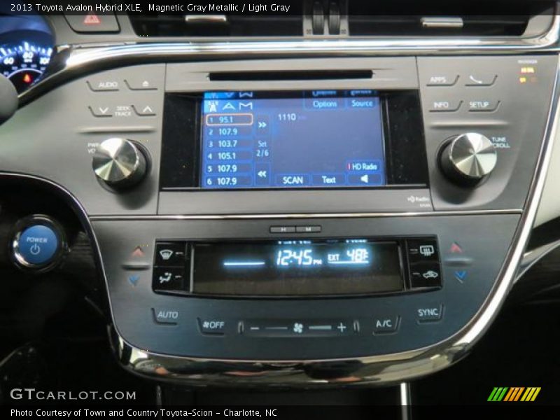 Magnetic Gray Metallic / Light Gray 2013 Toyota Avalon Hybrid XLE