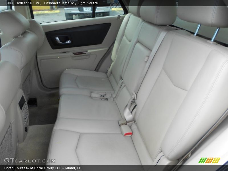 Cashmere Metallic / Light Neutral 2004 Cadillac SRX V8