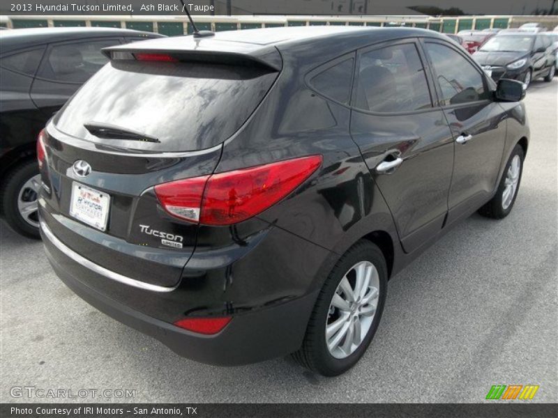 Ash Black / Taupe 2013 Hyundai Tucson Limited