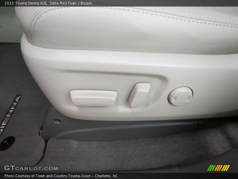 Salsa Red Pearl / Bisque 2013 Toyota Sienna XLE