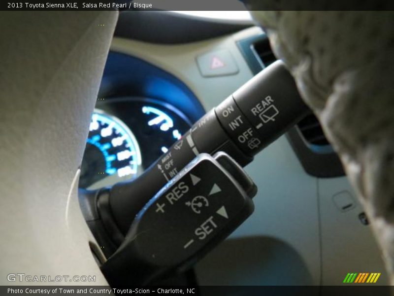 Salsa Red Pearl / Bisque 2013 Toyota Sienna XLE