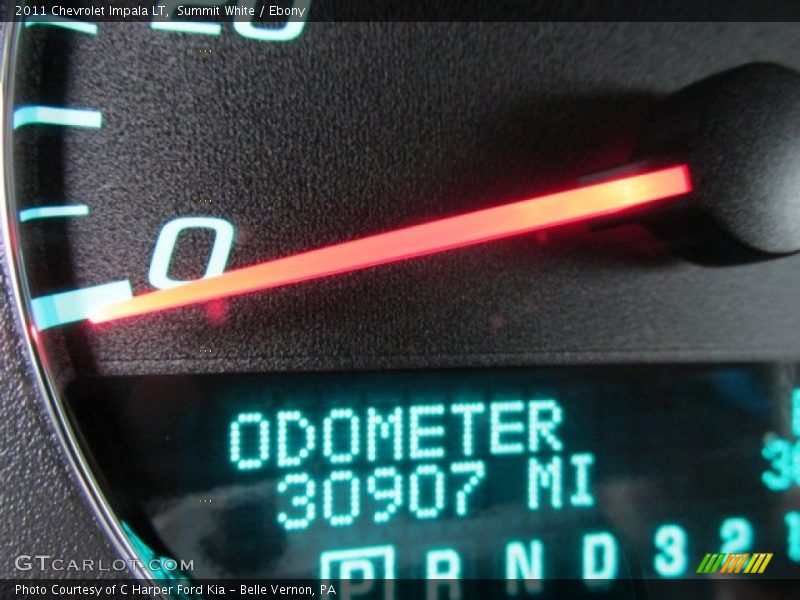 Summit White / Ebony 2011 Chevrolet Impala LT