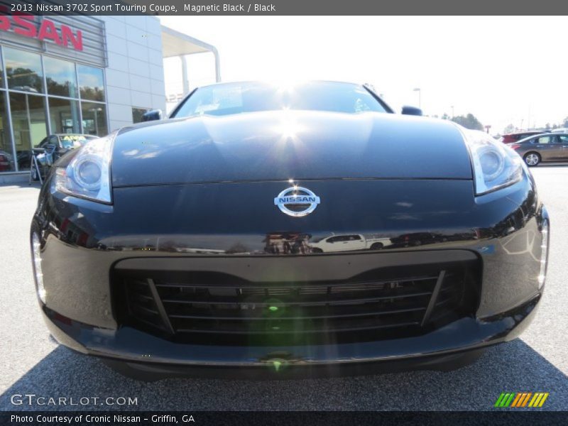 Magnetic Black / Black 2013 Nissan 370Z Sport Touring Coupe