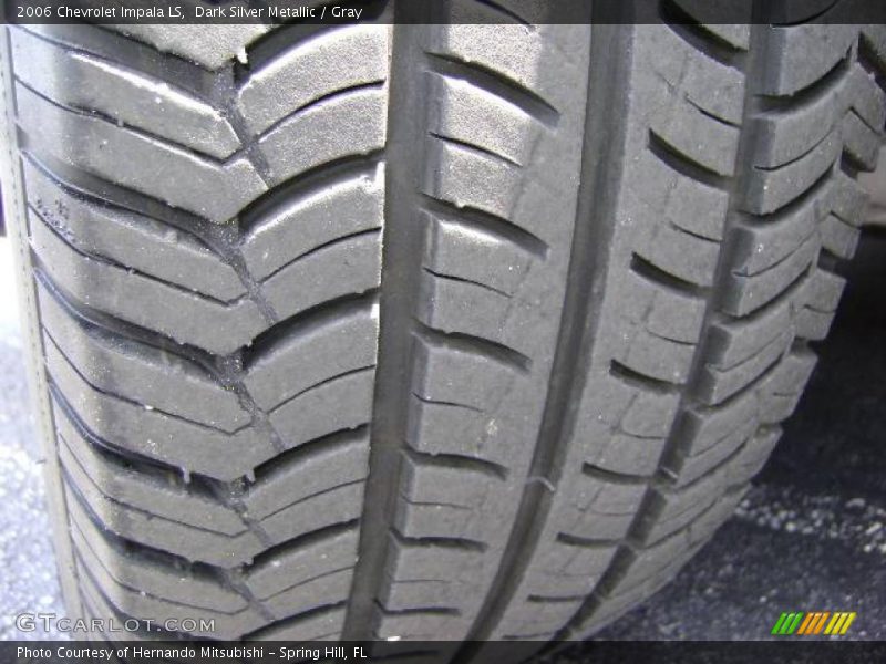 Dark Silver Metallic / Gray 2006 Chevrolet Impala LS