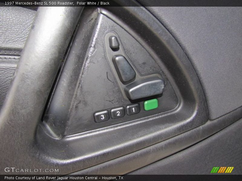 Controls of 1997 SL 500 Roadster