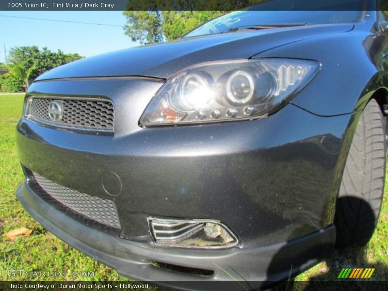 Flint Mica / Dark Gray 2005 Scion tC