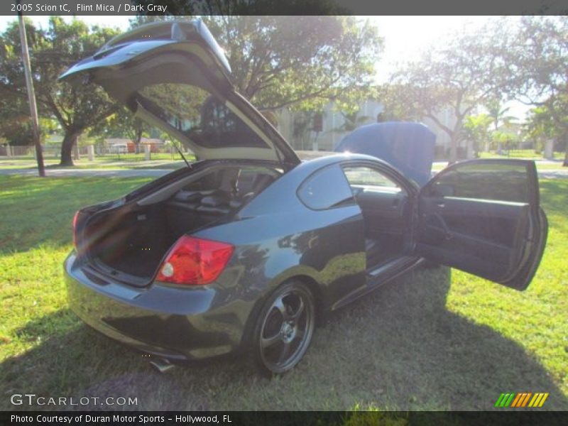 Flint Mica / Dark Gray 2005 Scion tC