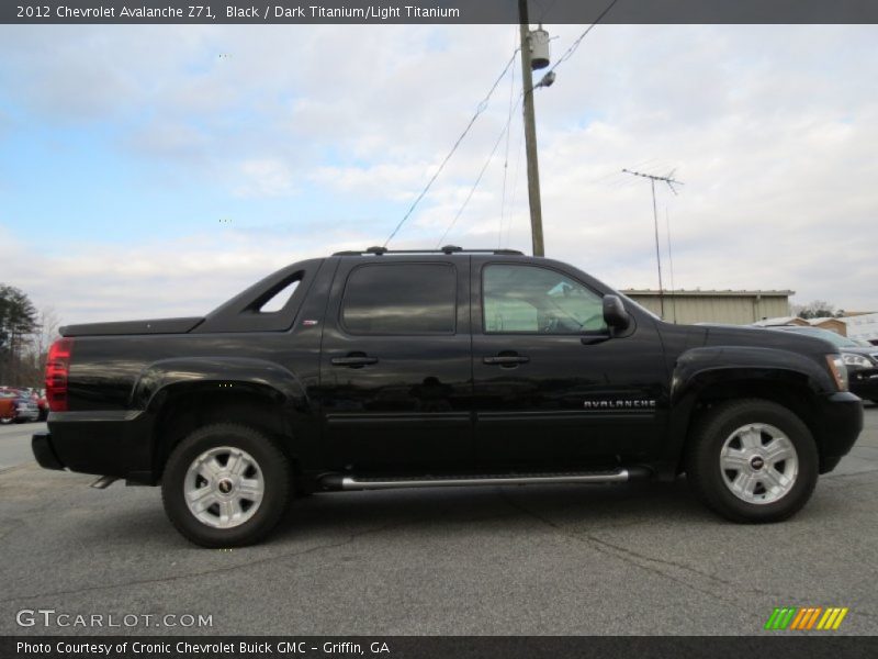 Black / Dark Titanium/Light Titanium 2012 Chevrolet Avalanche Z71