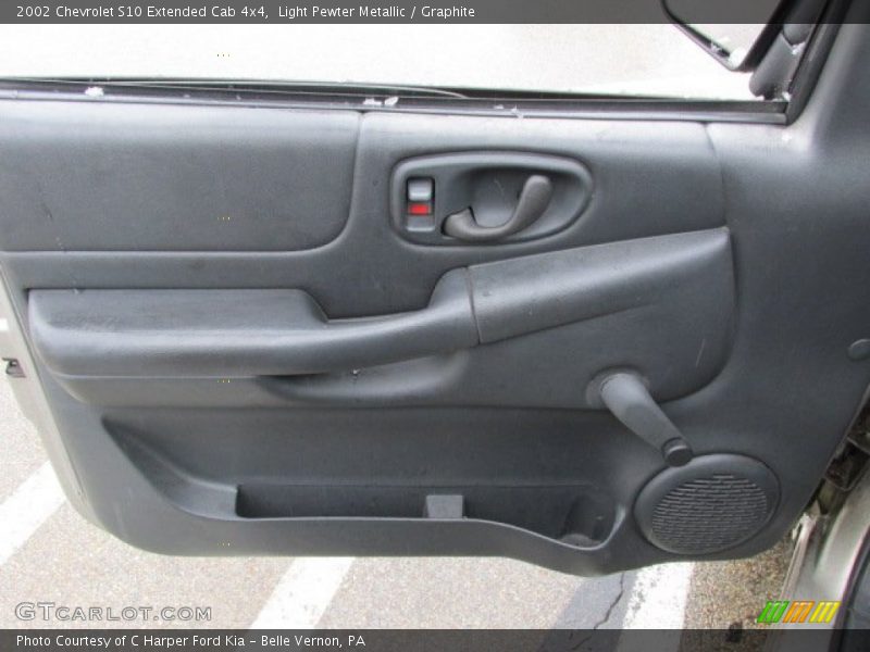 Light Pewter Metallic / Graphite 2002 Chevrolet S10 Extended Cab 4x4