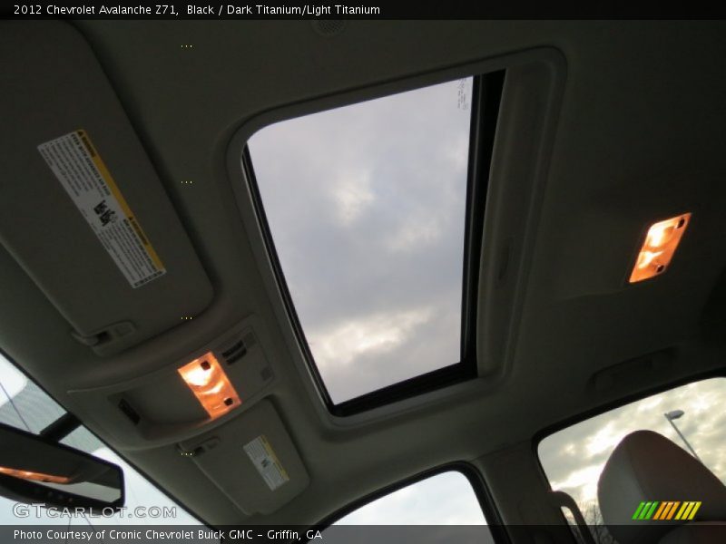 Black / Dark Titanium/Light Titanium 2012 Chevrolet Avalanche Z71
