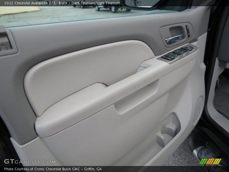 Door Panel of 2012 Avalanche Z71