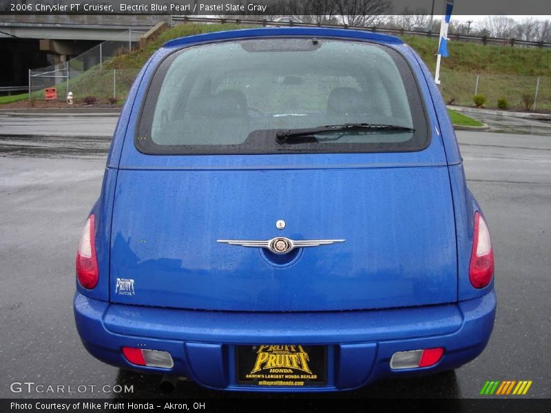 Electric Blue Pearl / Pastel Slate Gray 2006 Chrysler PT Cruiser